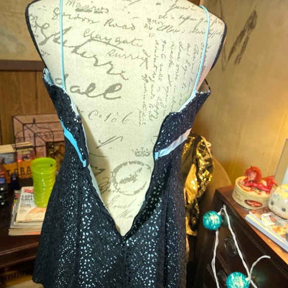 BETSY & ADAM dress in new condition - Picture 6 of 9